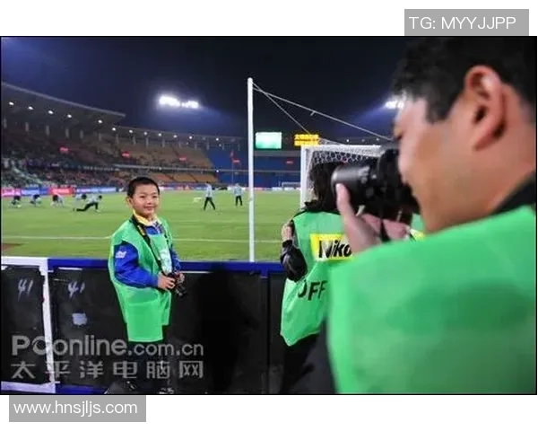 杨秀英独家揭秘:深入解析足球技巧与比赛心得分享 杨秀英独家揭秘:深入解析足球技巧与比赛心得分享