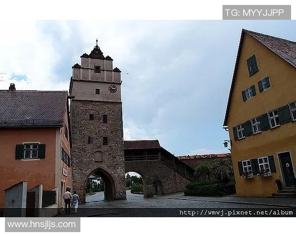 探索w斯与前进之之间的对抗与融合之路