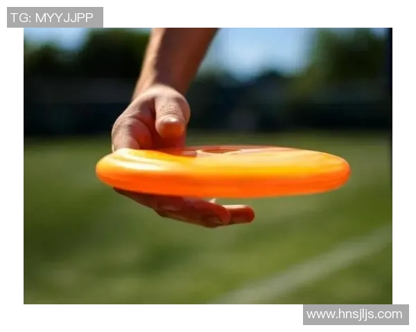 飞盘运动的魅力与挑战:深入探讨西安飞盘队的灵活性与团队协作 飞盘运动的魅力与挑战:深入探讨西安飞盘队的灵活性与团队协作