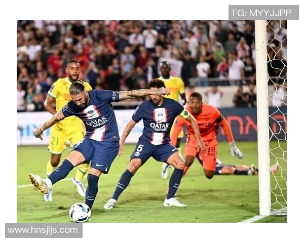 2003年欧冠经典对决皇马与曼联的巅峰对决回顾与分析 2003年欧冠经典对决皇马与曼联的巅峰对决回顾与分析