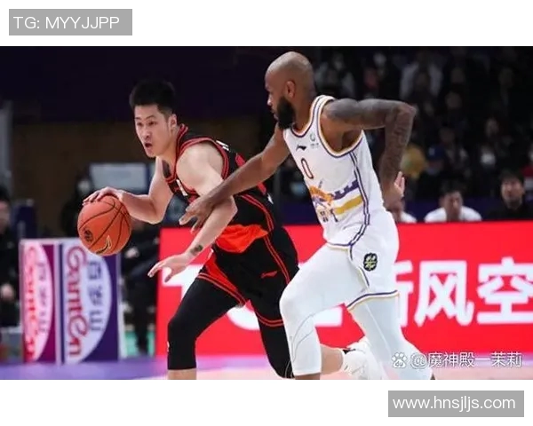 2021年CBA新疆队对阵广东队精彩回顾与赛后分析 2021年CBA新疆队对阵广东队精彩回顾与赛后分析